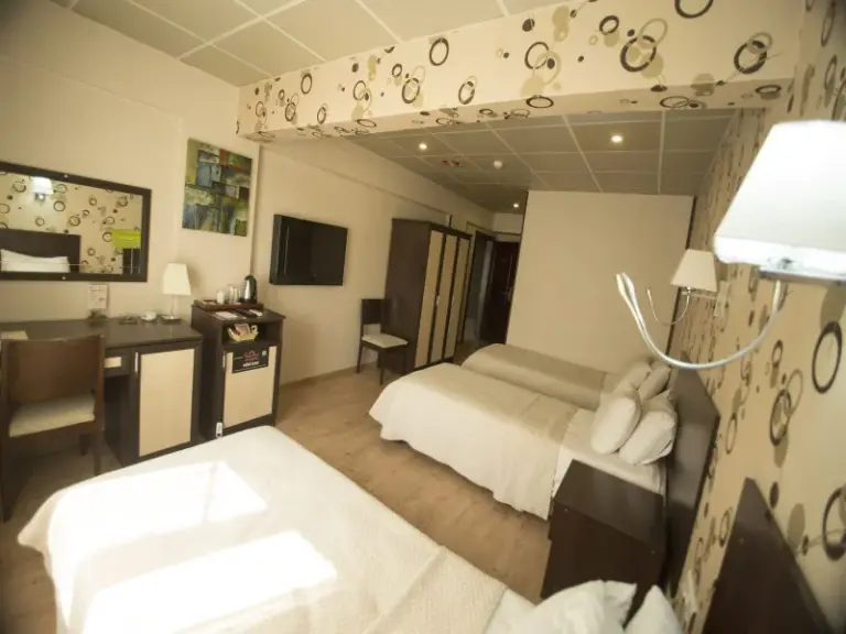 Üç Kişilik Oda — Hotel Perla Çaycuma